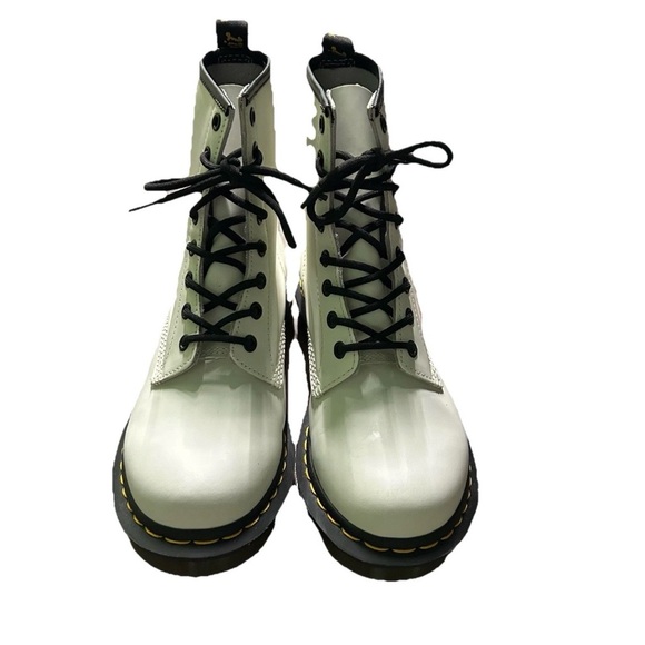 Doc Marten White Lace Up Combat Boots Size 8 - Picture 3 of 5